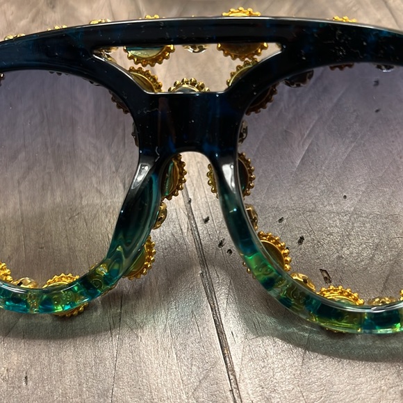 New Oversized Fashion Green Sunglasses - Picture 6 of 7